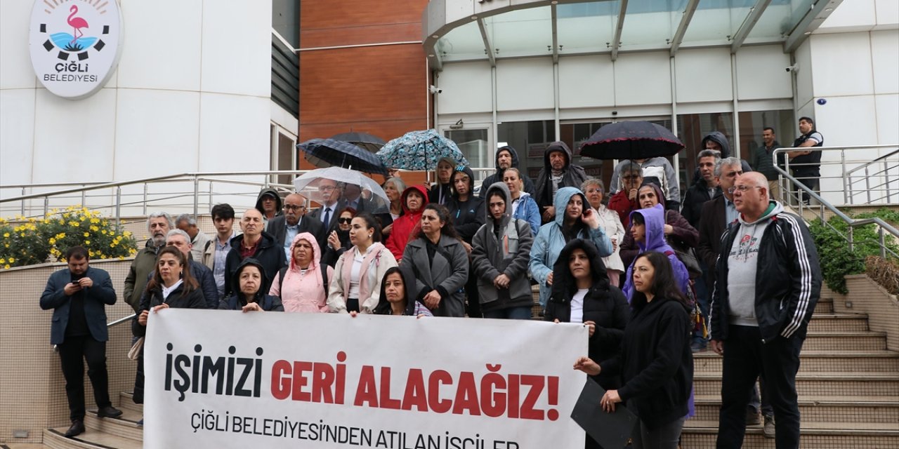 İzmir'de 11 Ay Önce İşten Çıkarılan İşçiler, CHP Genel Merkezi'ne Yürüyüş Başlattı