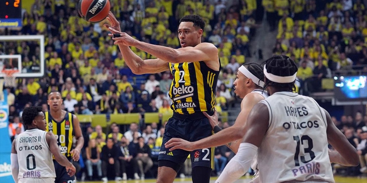 Fenerbahçe Beko, Paris Basketbol'u 2. Kez Yendi