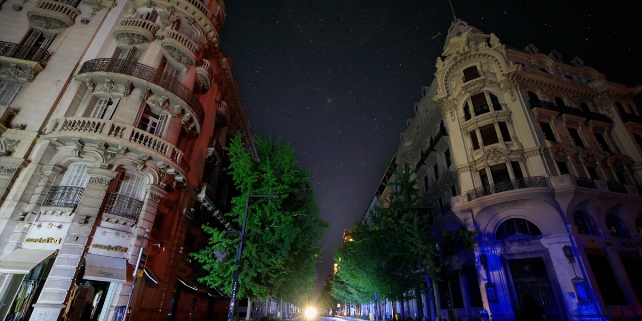 İspanya'da Hükümetin Kurduğu Komisyon Elektrik Kesintisinin Nedenini Araştırıyor