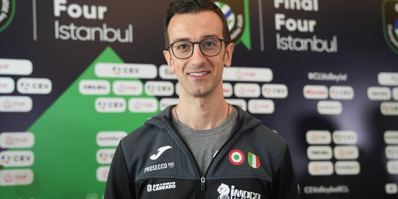 A. Carraro Imoco Başantrenörü Santarelli'nin Finaldeki Rakip Tercihi Vakıfbank