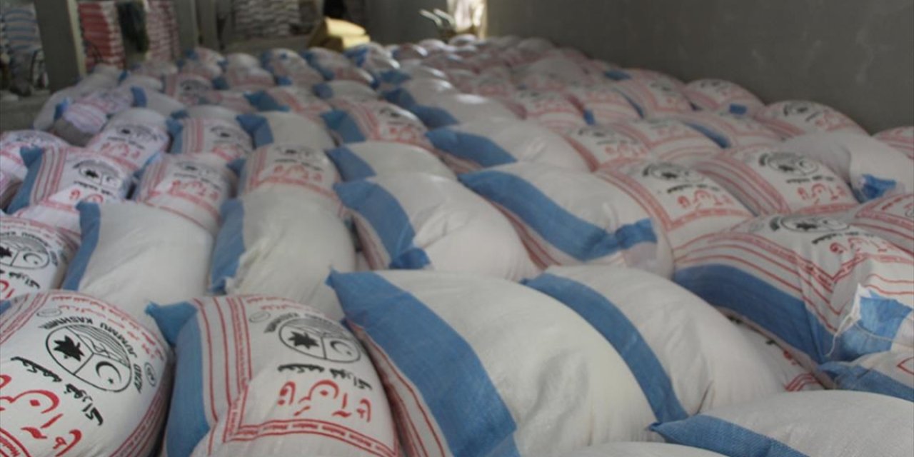 Hindistan, Pakistan'dan Yapılan Tüm İthalatı İkinci Bir Emre Kadar Yasakladı