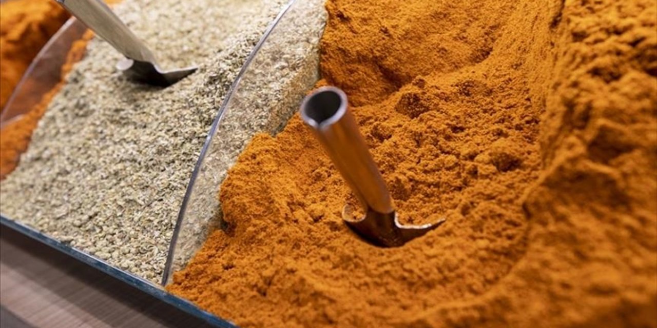 Türk Baharatı Ve Aromatik Bitkileri 156 Ülkede Yemekleri Tatlandırıyor