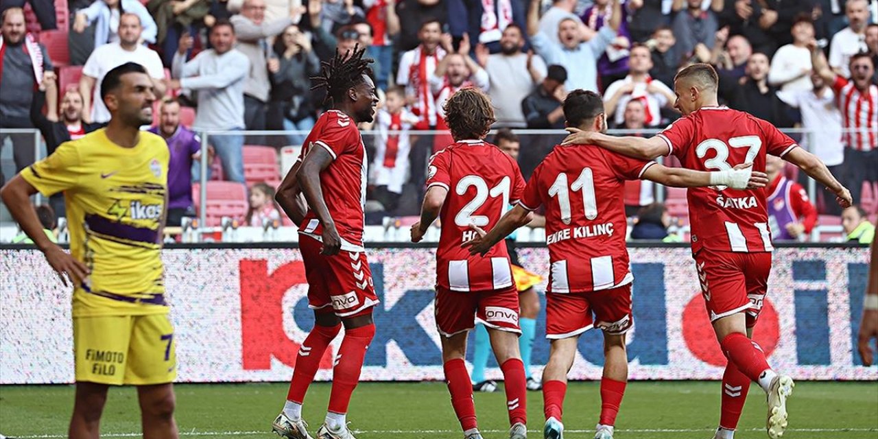 Samsunspor 3 Puanı 3 Golle Aldı