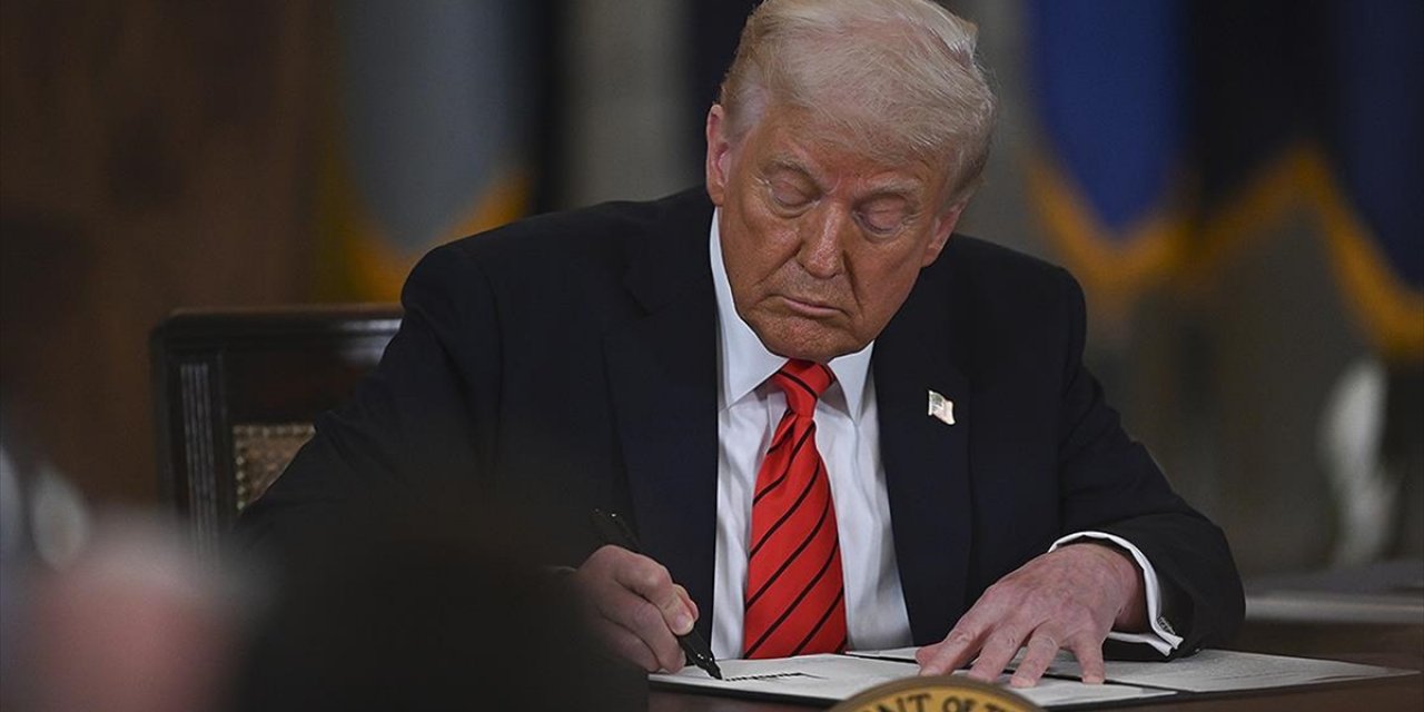 ABD Başkanı Trump, Biyolojik Araştırmaların Güvenliğine İlişkin Kararname İmzaladı