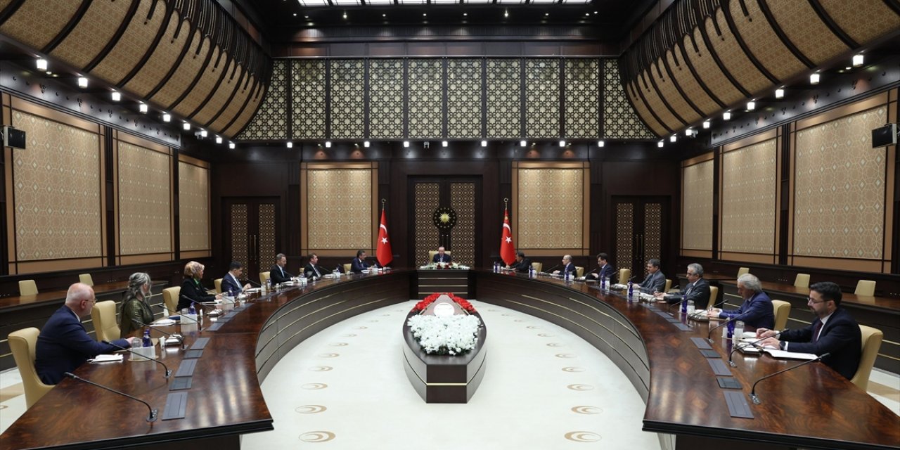 Cumhurbaşkanı Erdoğan, Cumhurbaşkanlığı Politika Kurullarının Başkanvekillerini Kabul Etti