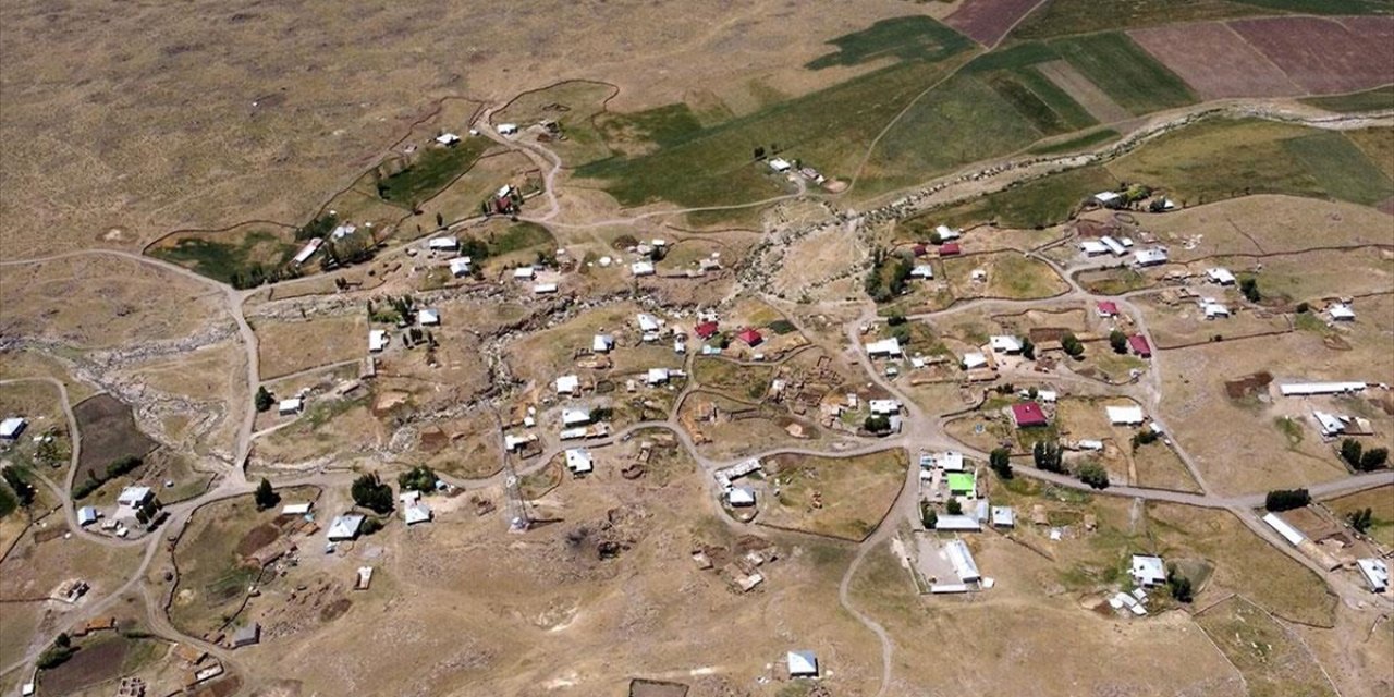 "Tarihi Malazgirt Kenti Kazıları" Kadim İlçenin Tarihine Işık Tutacak