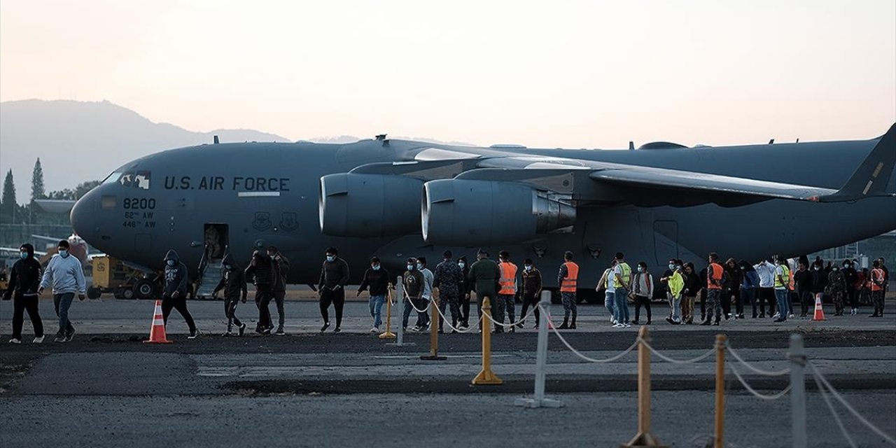 Trump Yönetiminin Göçmenleri Libya'ya Gönderebileceği Belirtildi
