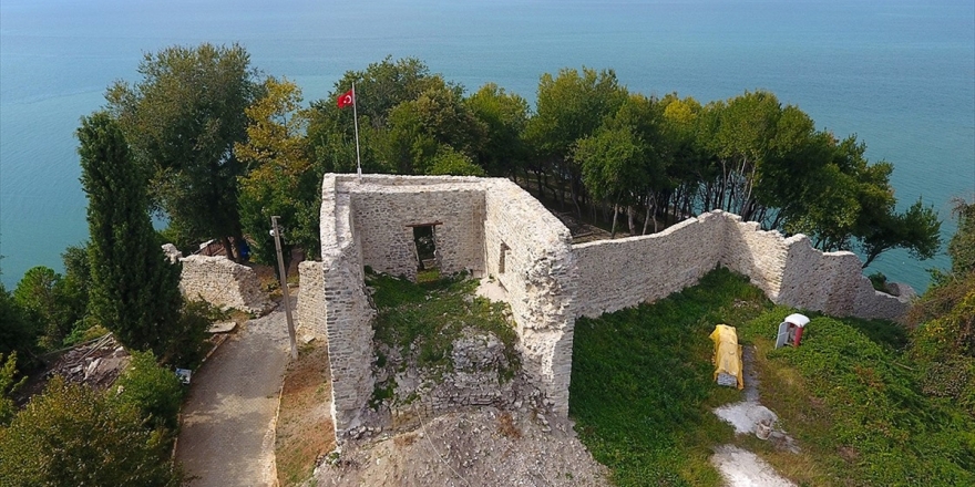 Ceneviz Kalesi Yeni Yüzüne Kavuşuyor