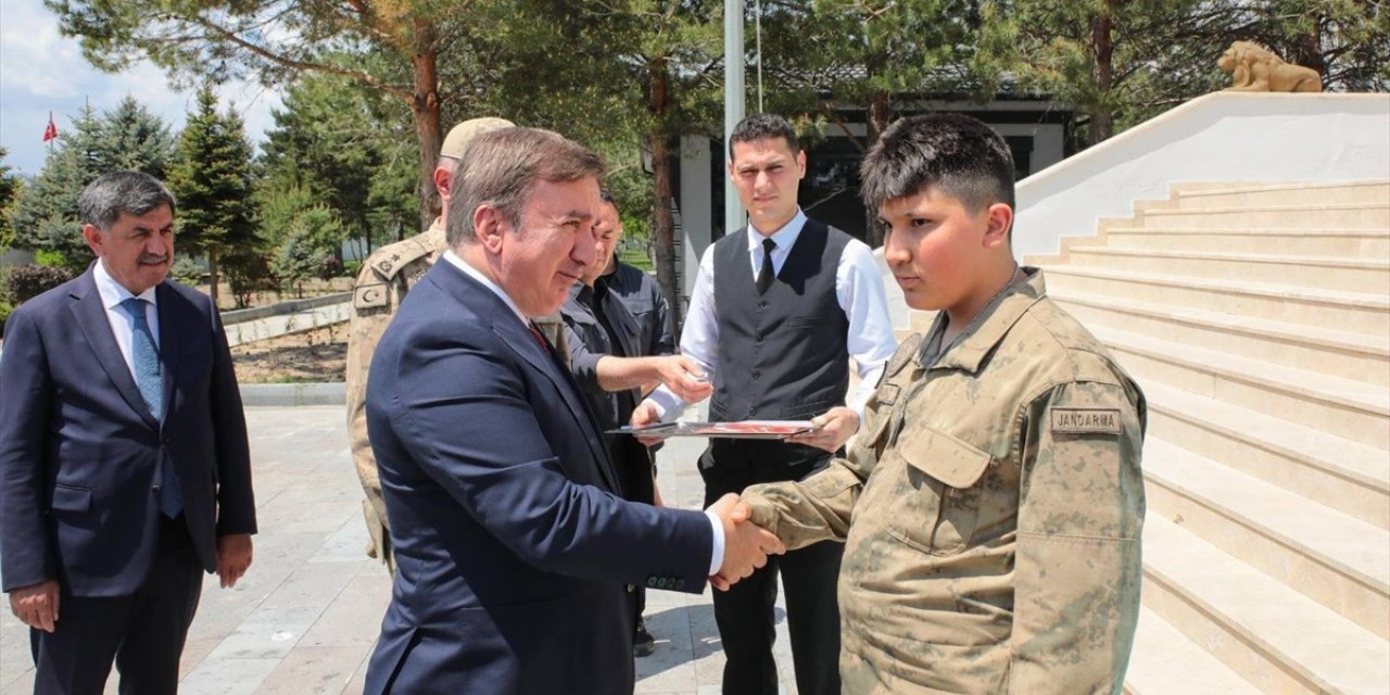 Erzincan'da Engelli Kişinin Askerlik Hayali Gerçekleştirildi