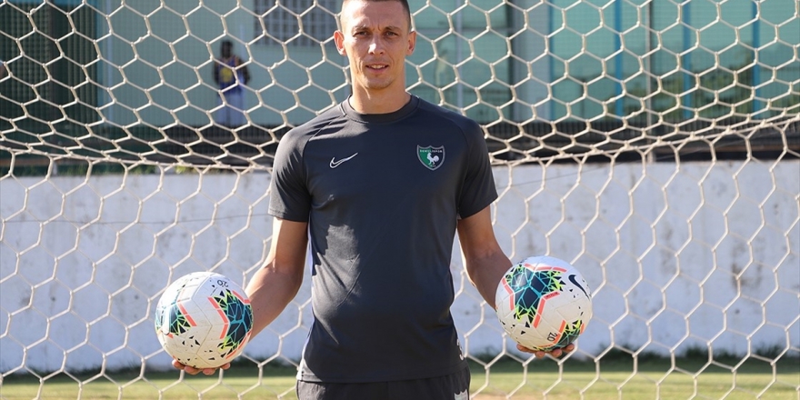 Denizlispor'un Kalecisi Stackhowiak: Penaltı Kurtarmak Hayat Kurtarmaya Benziyor