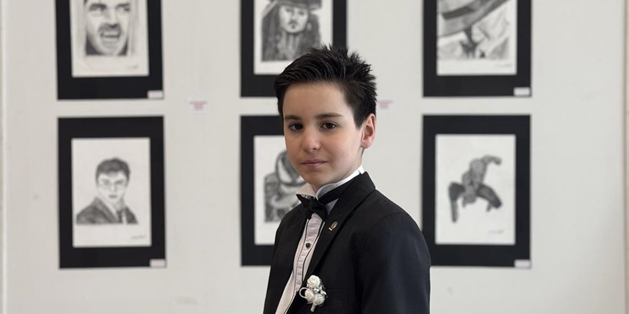 Ankaralı Minik Ressam 9 Yaşında İlk Kişisel Sergisini Açtı