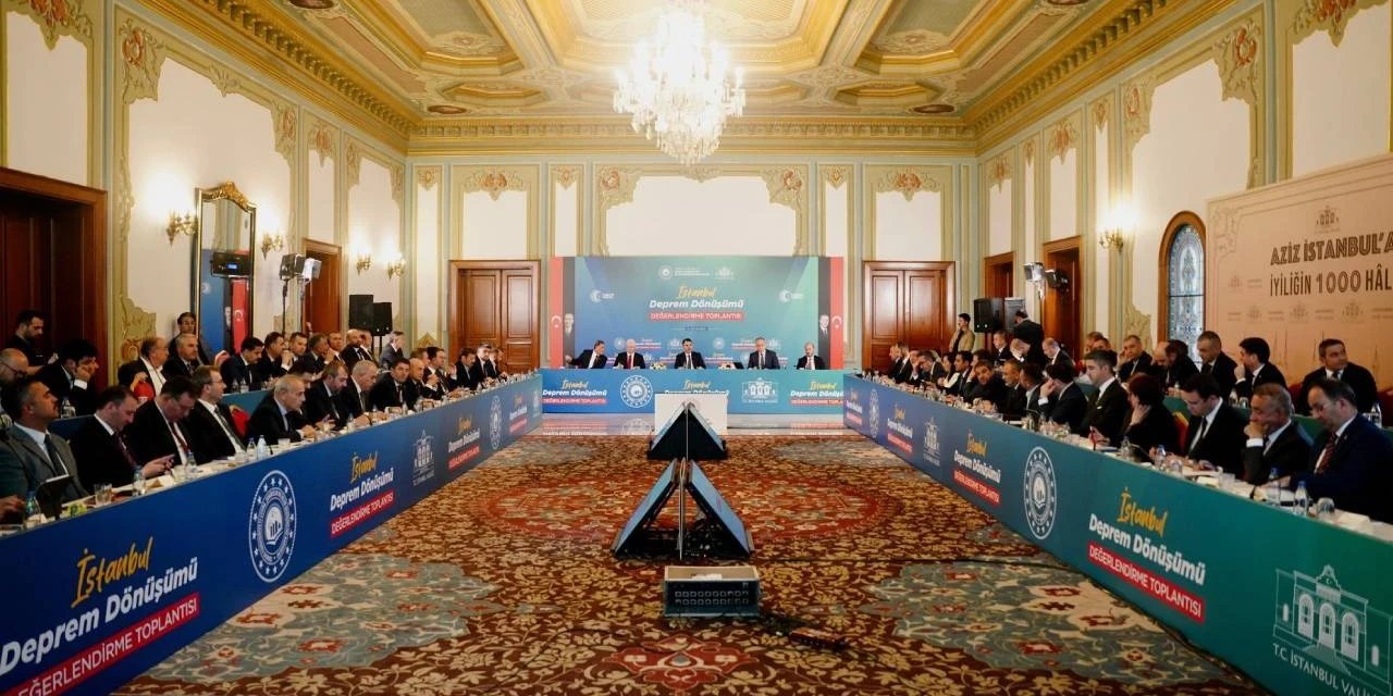 İstanbul'da Deprem Zirvesi: Kentsel Dönüşüm Komisyonu Kurulacak