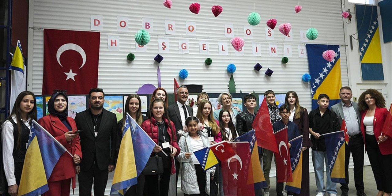 İstanbul ve Saraybosnalı Öğrenciler, "Kardeş Okul" Projesinde Buluştu