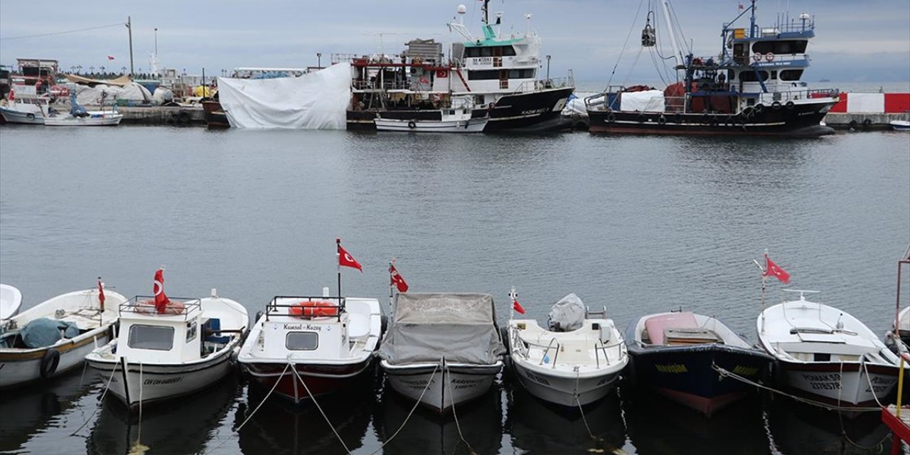 Tekirdağ'da Deniz Ulaşımına Poyraz Engeli