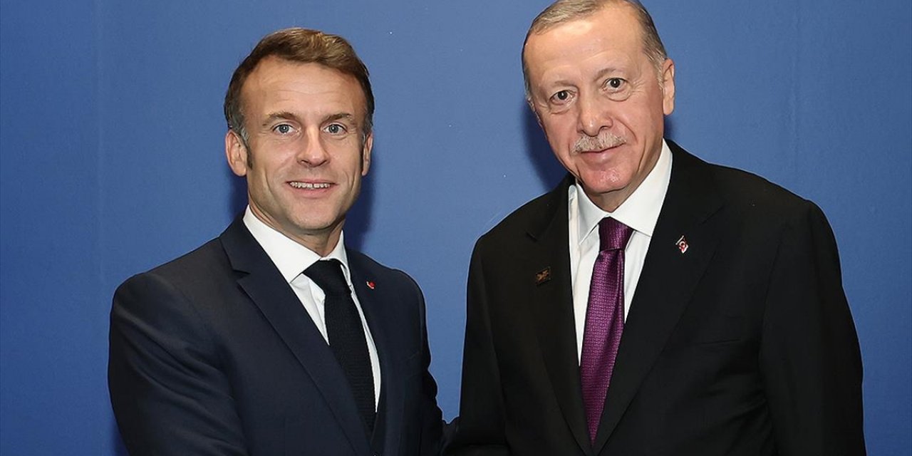Cumhurbaşkanı Erdoğan, Fransa Cumhurbaşkanı Macron İle Telefonda Görüştü