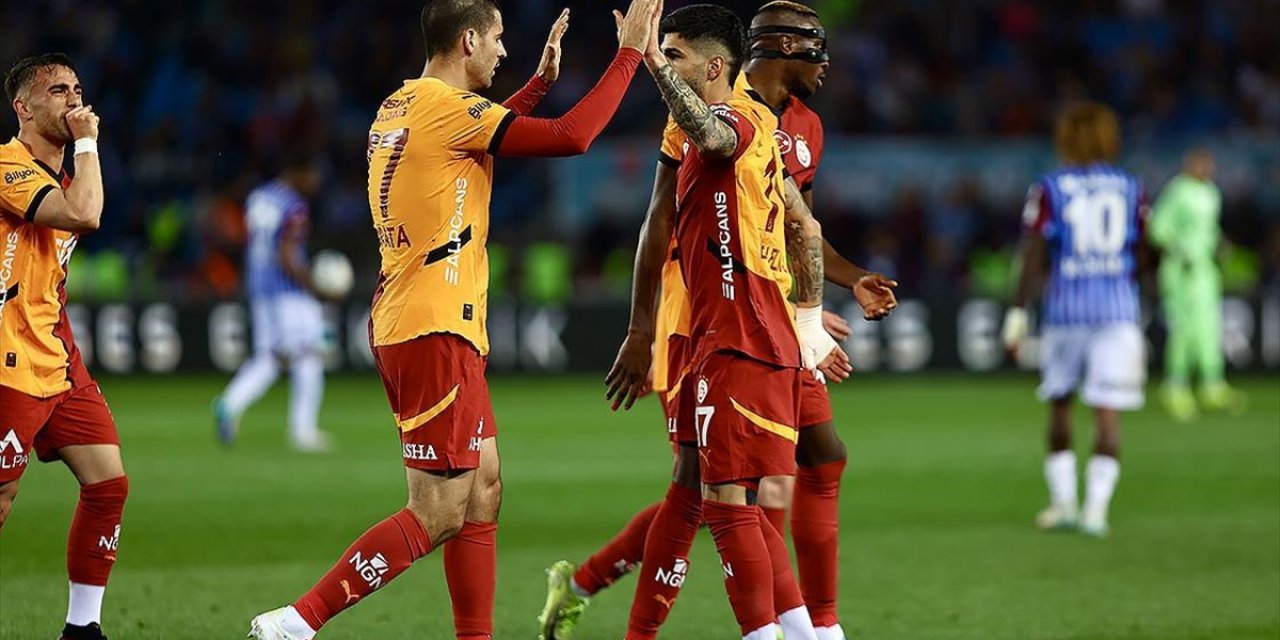 Galatasaray, Sezonu Çifte Kupayla Kapatmanın Peşinde