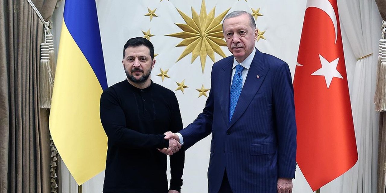 Cumhurbaşkanı Erdoğan, Ukrayna Devlet Başkanı Zelenskiy İle Telefonda Görüştü