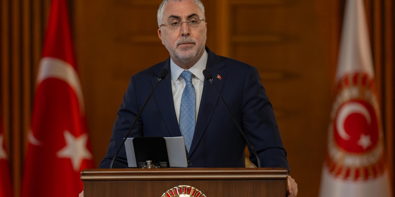 Bakan Işıkhan: Sosyal Güvenlik Sistemimizi Daha Kapsamlı Hale Getirmek İçin Çalışmaya Devam Ediyoruz