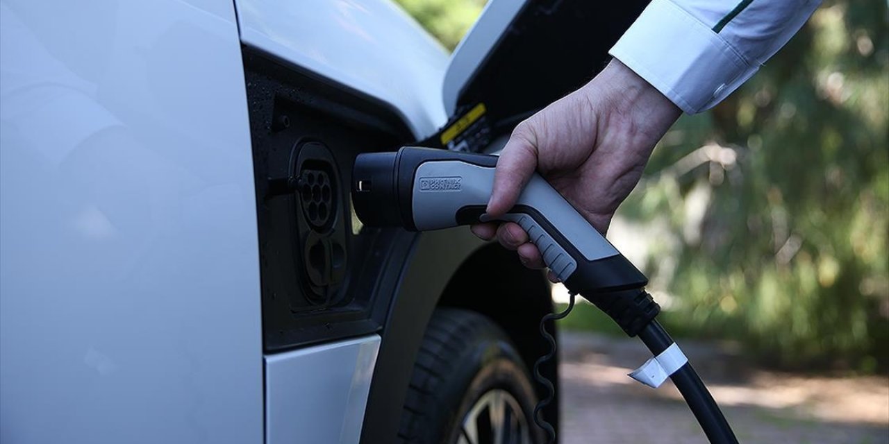 Dünyada Bu Yıl Satılan Tüm Araçların Dörtte Birinden Fazlasının Elektrikli Olması Bekleniyor