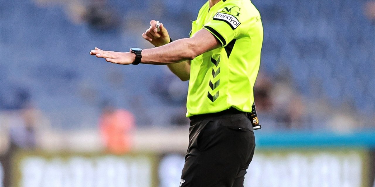 Süper Lig'de 36. Hafta Maçlarını Yönetecek Hakemler Açıklandı