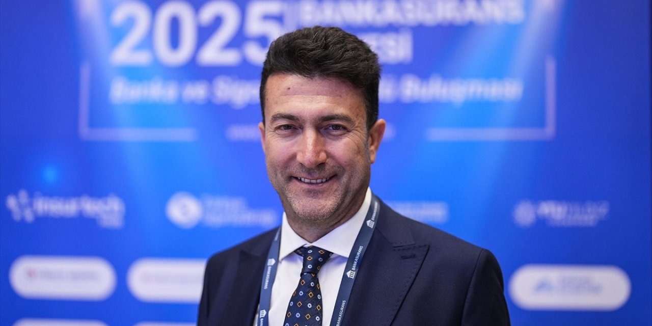 Bankacılık Ve Sigorta Sektörü Temsilcileri "Yapay Zeka ve Dijitalleşmeyi" Ele Aldı