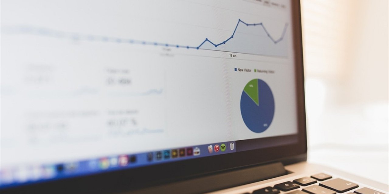 İşletmeler Dijital Araçlar Olmadan Rekabetçi Olamıyor