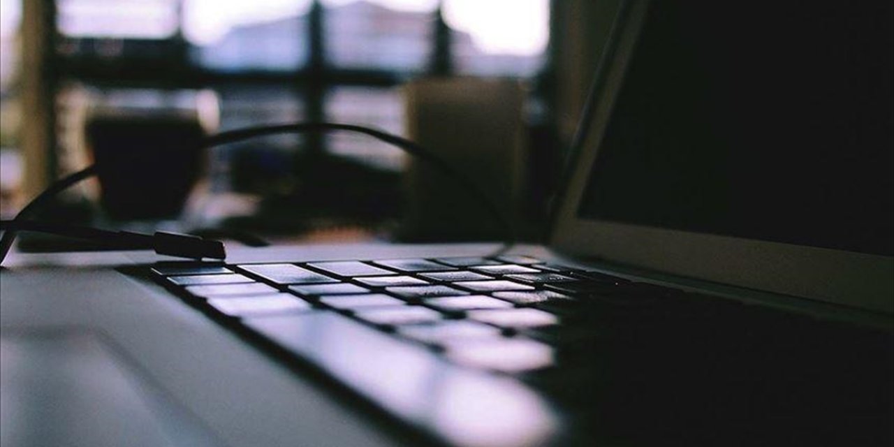 İspanya'da Telefonica Şirketindeki Arıza Bazı Bölgelerde Sabit Telefon Hizmeti ve İnterneti Bir Süre Kesti