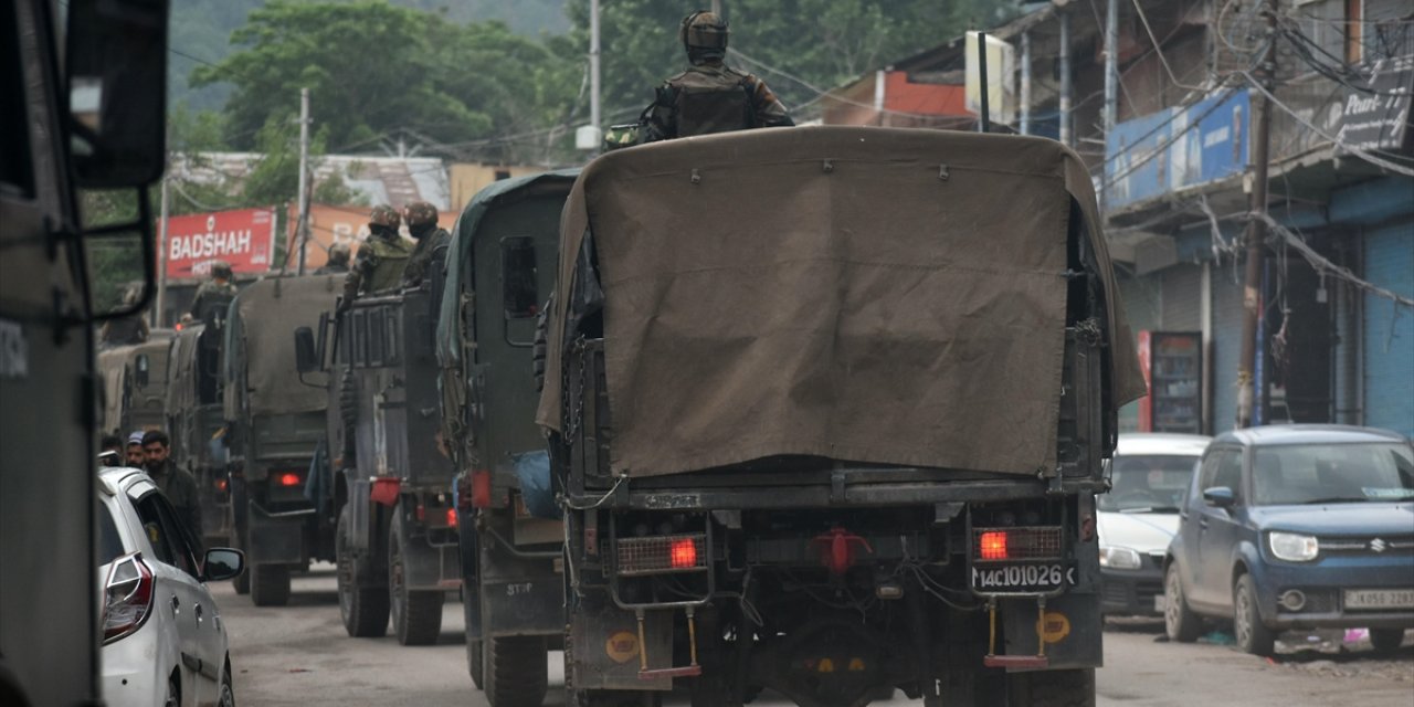 Pakistan İle Hindistan, Askerlerinin Keşmir Sınır Hattında Yeniden Konuşlandırılması Konusunda Uzlaştı