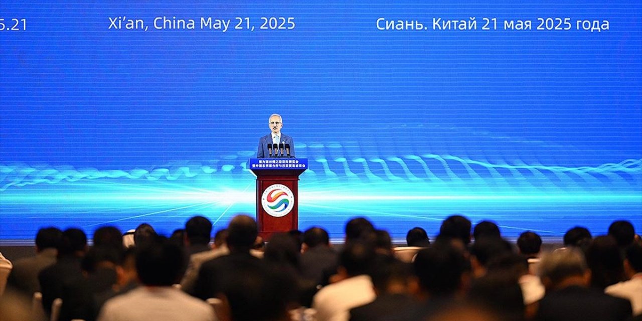 Bakan Uraloğlu: İpek Yolu Yalnızca Ticaretin Değil, Kültürlerin, Fikirlerin ve Dostluğun da Yolu Olmuştur