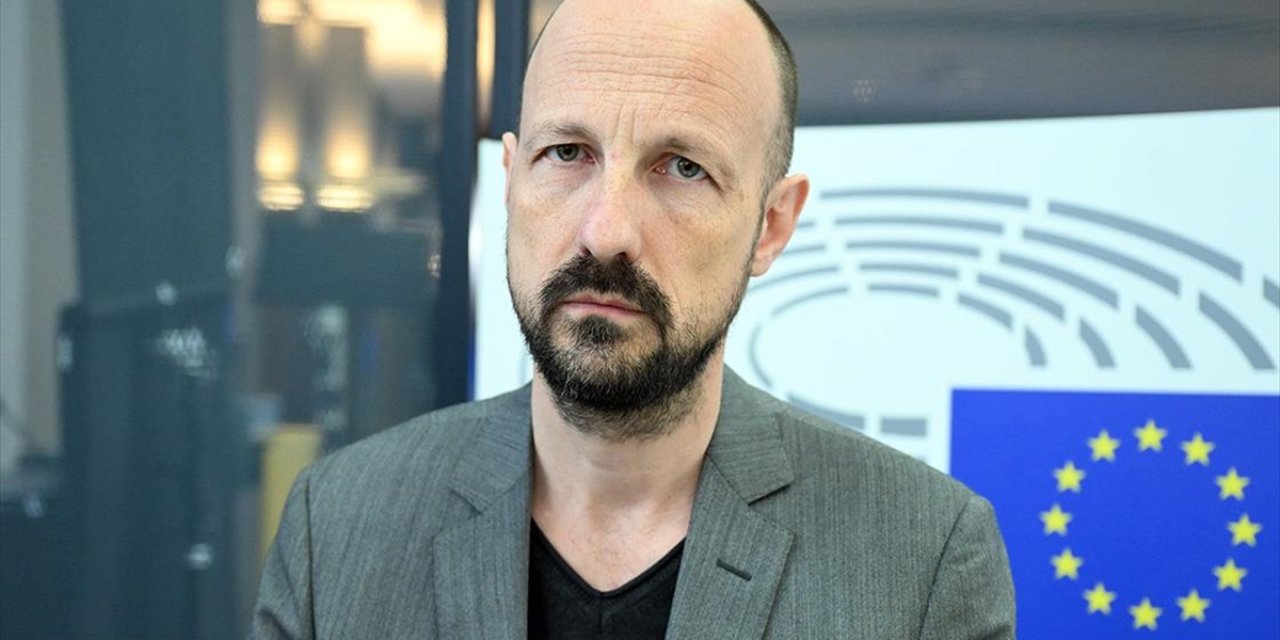 AP Üyesi Botenga'ya Göre AB, İsrail'le Ortaklığı Gözden Geçirmek Yerine Derhal İptal Etmeli