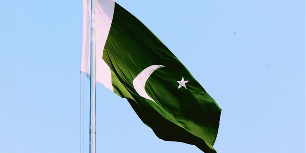 Pakistan, Hindistan'ın İslamabad Büyükelçiliği Personelini "İstenmeyen Kişi" İlan Etti