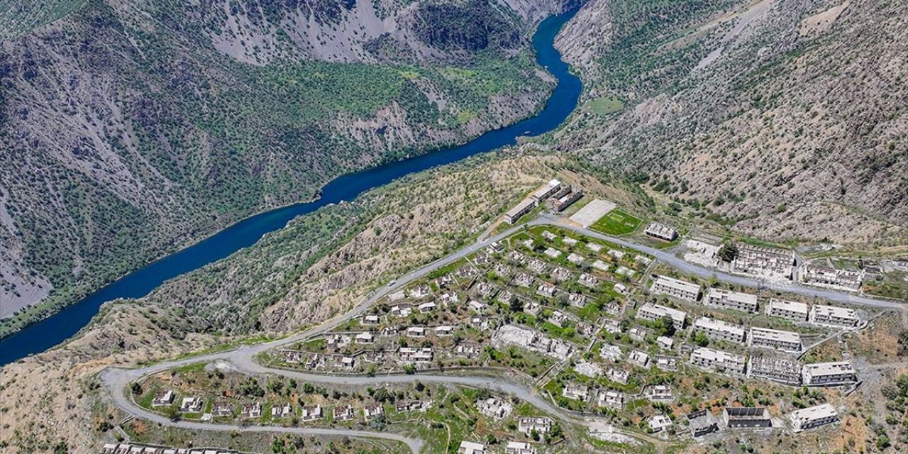 Diyarbakır'da Terk Edilen Yarım Asırlık "İtalyan Köyü" Hatıralarda Yaşıyor