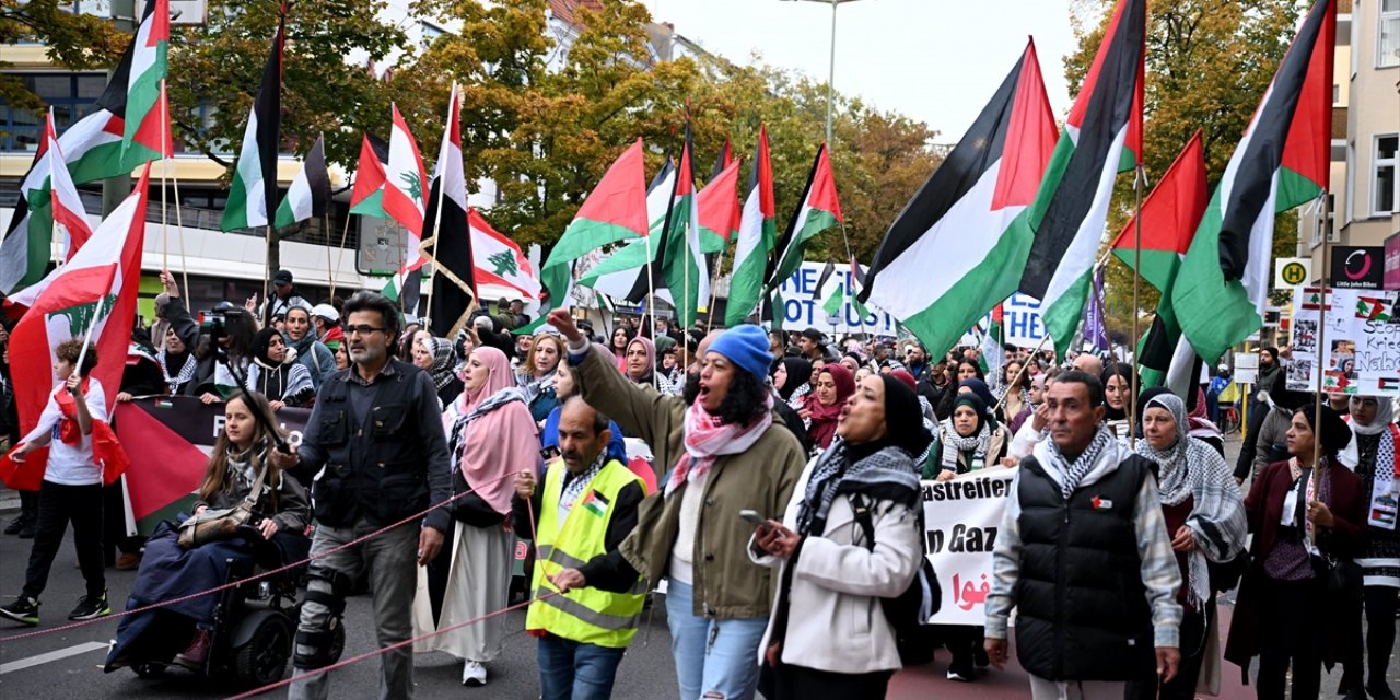 Almanya'da Halkın Çoğunluğu İsrail'in Gazze'ye Saldırılarını Haksız Buluyor
