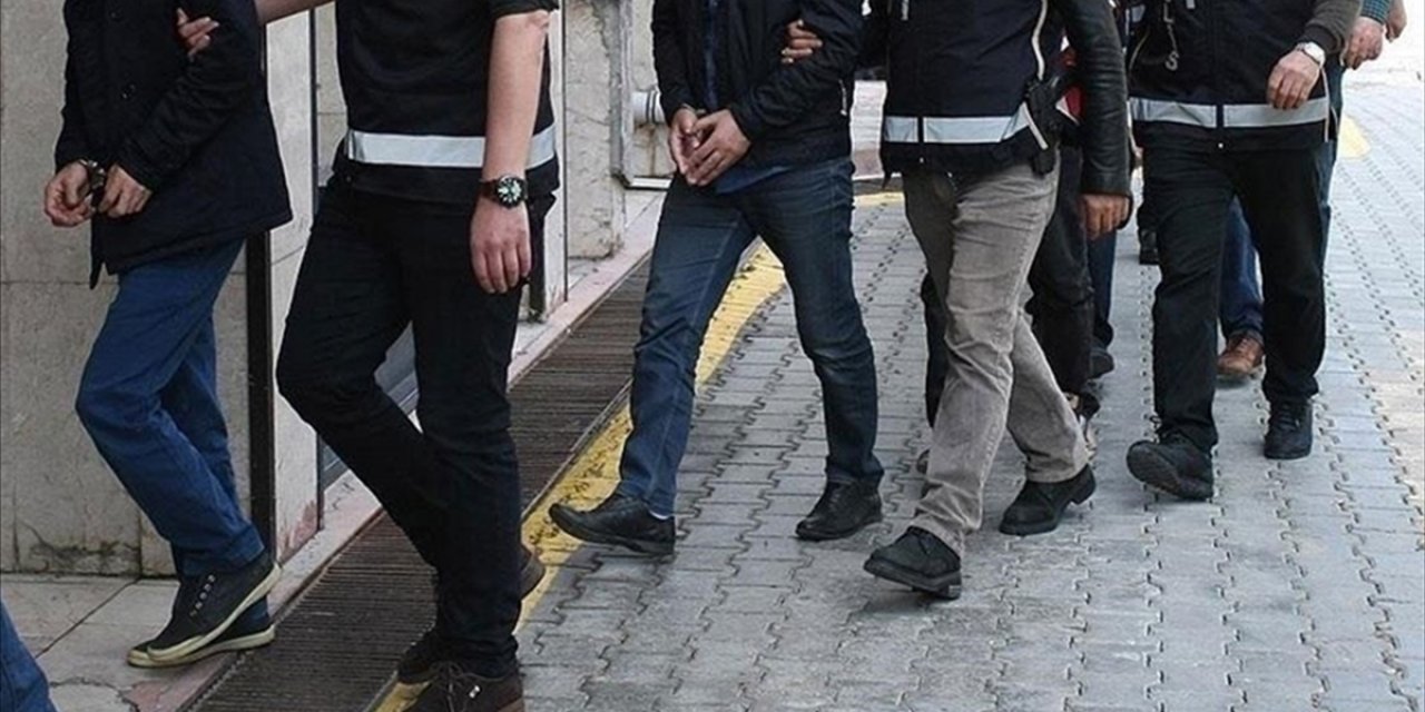 İstanbul Merkezli 36 İlde Terör Örgütü FETÖ'ye Yönelik Operasyonda 56 Zanlı Yakalandı