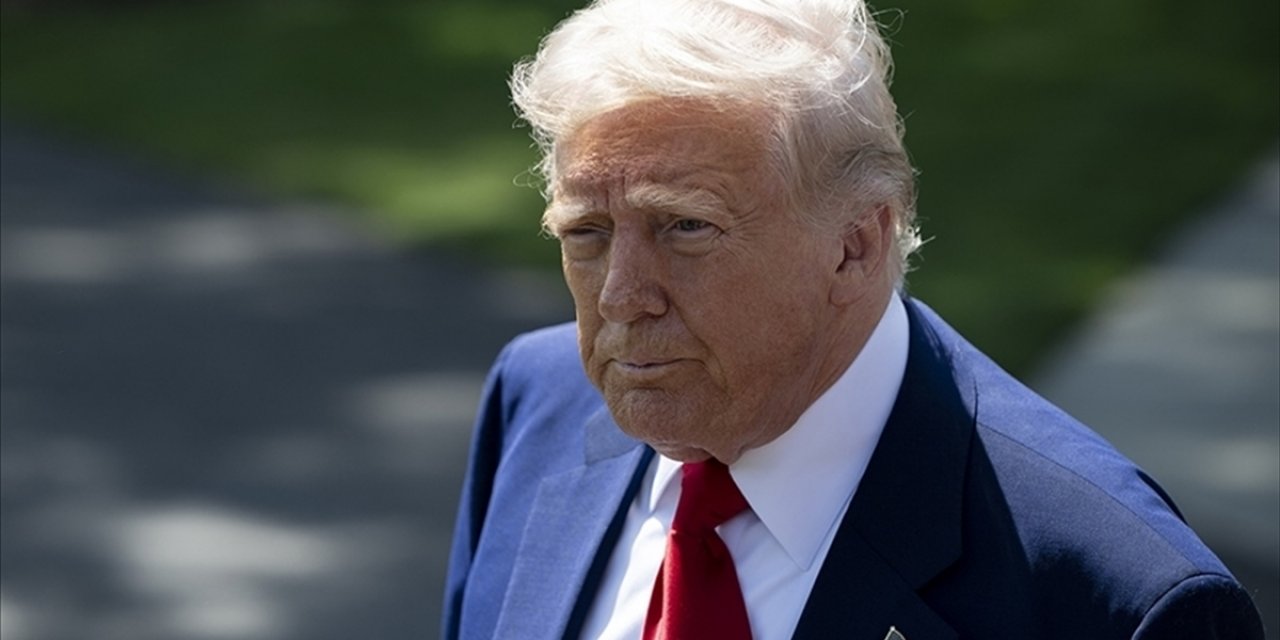 Trump, AB'ye Uygulanacak Yüzde 50'lik Tarifeyi 9 Temmuz 2025'e Erteledi