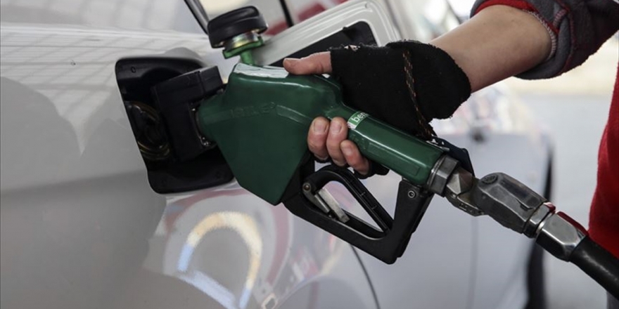 Benzinde 26 Kuruş İndirim