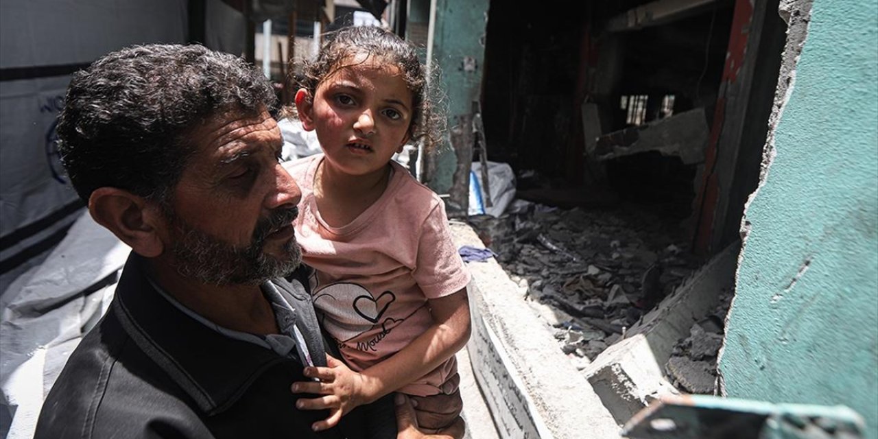 İsrail’in Sığınmacı Okulunu Hedef Aldığı Saldırıdan Sağ Kurtulan 5 Yaşındaki Verd, Yaşadığı Dehşeti Anlattı