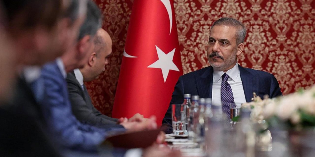 Dışişleri Bakanı Fidan, Rus-türk İş İnsanları Birliği Yönetim Kurulu Üyeleriyle Görüştü