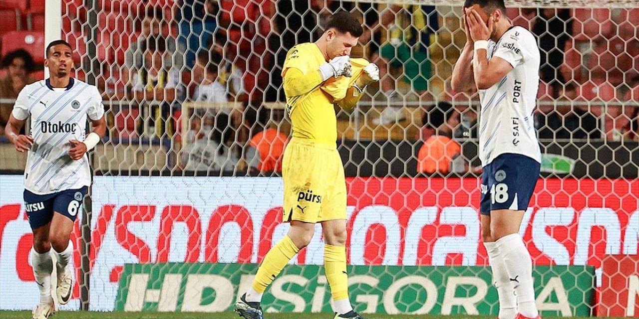 Fenerbahçe Deplasmanda Hatayspor'a Yenildi