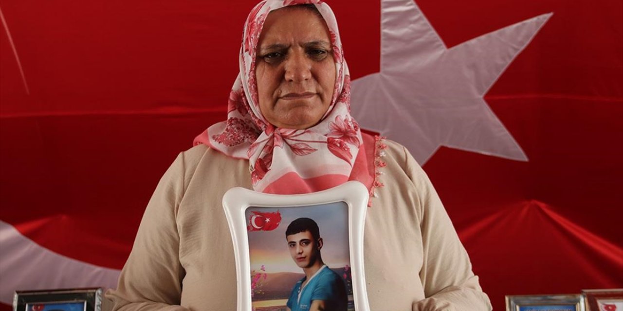Diyarbakır Anneleri Evlatlarını İstiyor