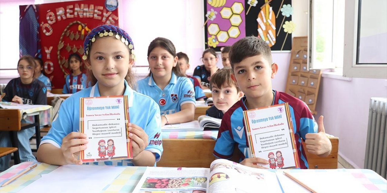 Trabzonlu Öğretmen ve Öğrencilerinden Eğitime "Mani"li Dokunuş