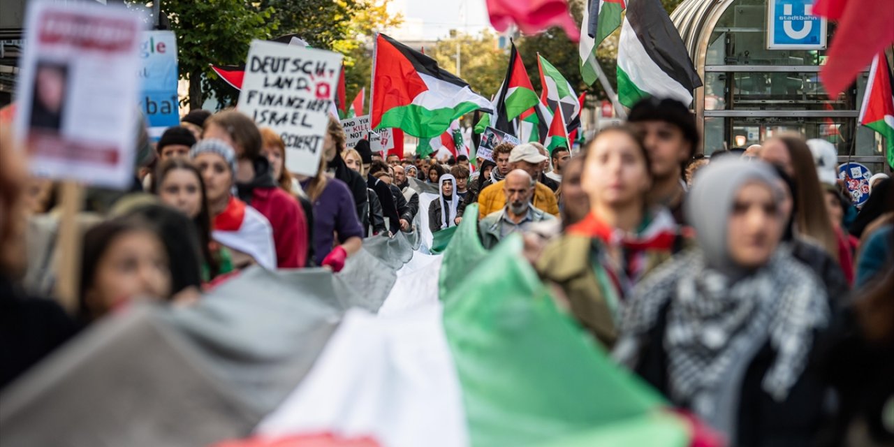 Almanların Yarısı İsrail'e Silah İhracatına Karşı