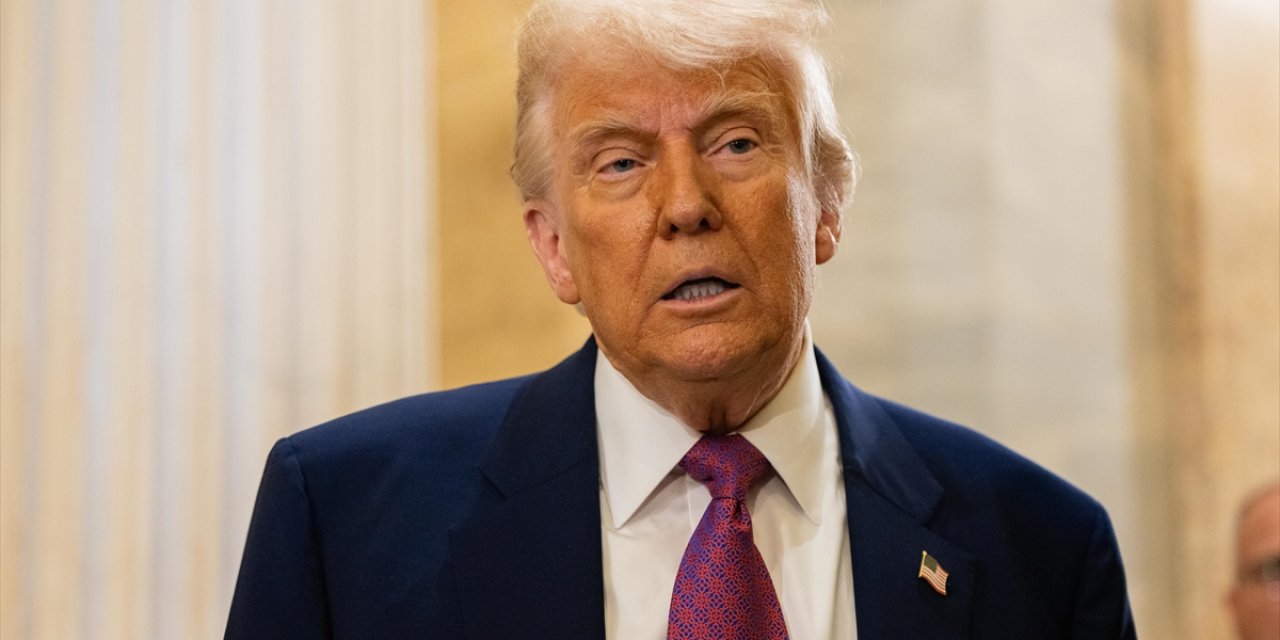 ABD Başkanı Trump, Rusya Devlet Başkanı Putin'e "Ateşle Oynuyor" Diye Yüklendi