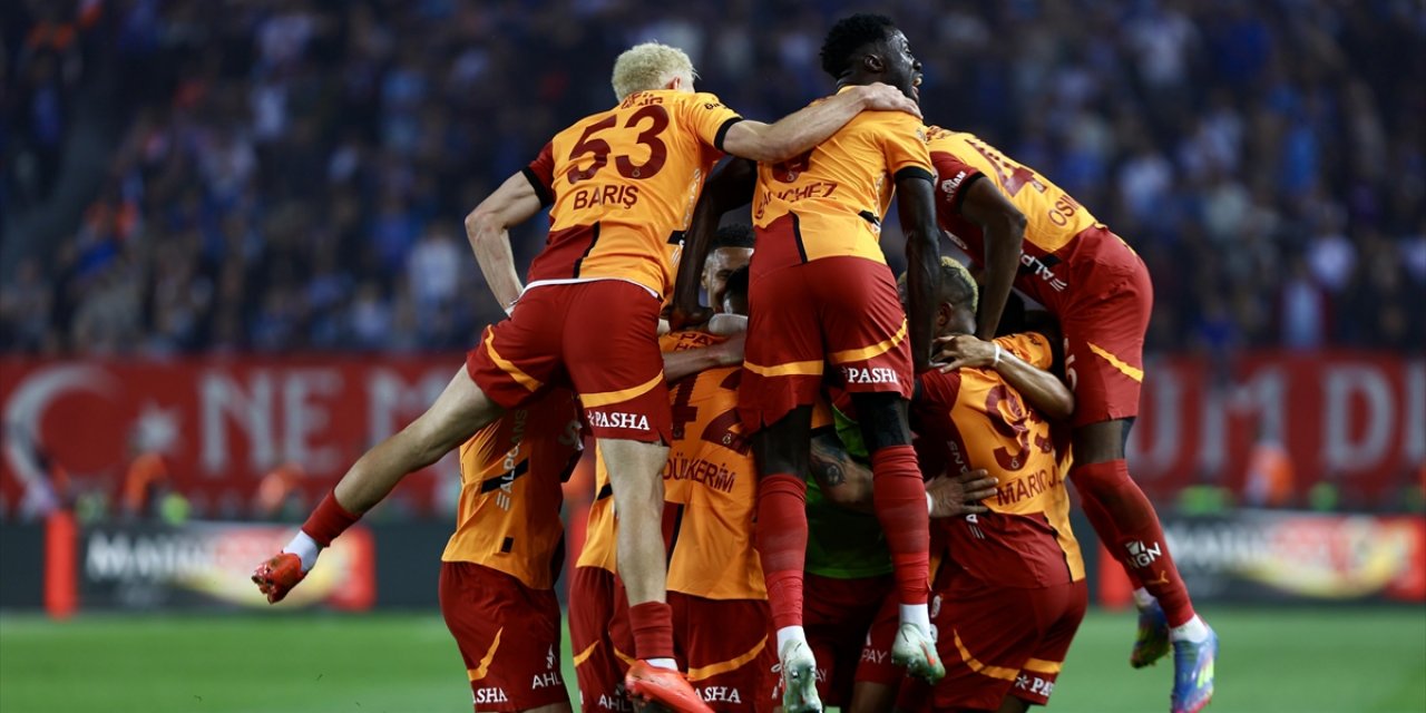 Şampiyon Galatasaray, Sezonu Yarın Sahasında Kapatacak