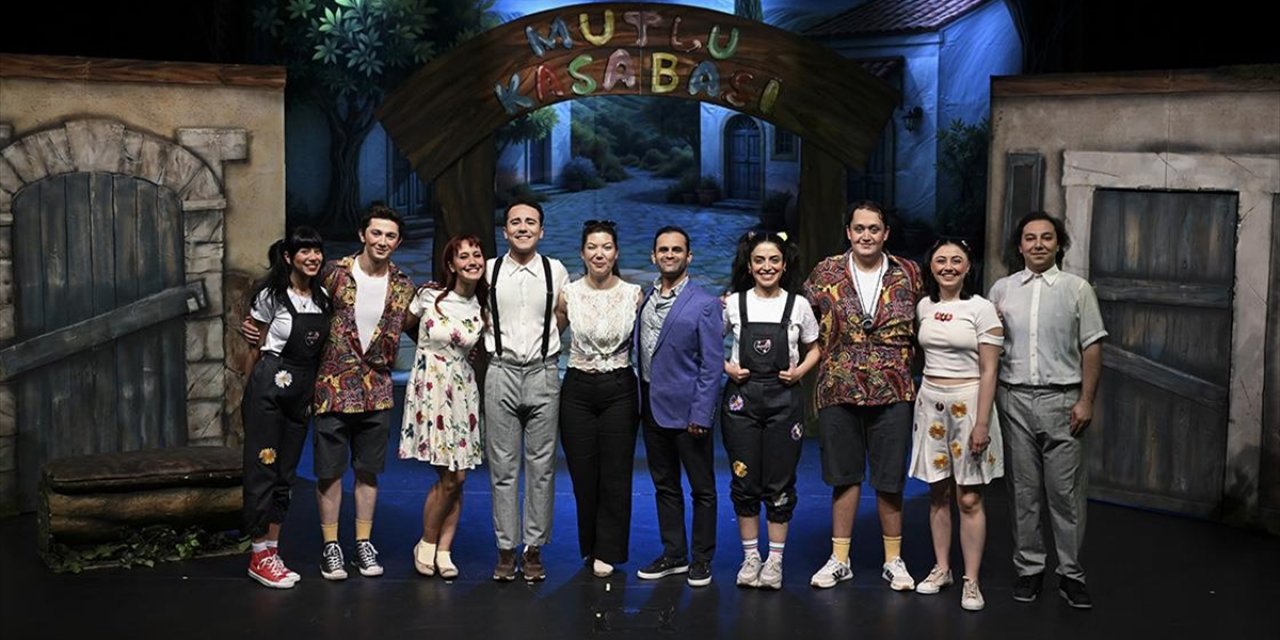 Adel Çocuk Oda Operası'nın "Mutlu Kasabası" Dünya Prömiyerini Yapacak