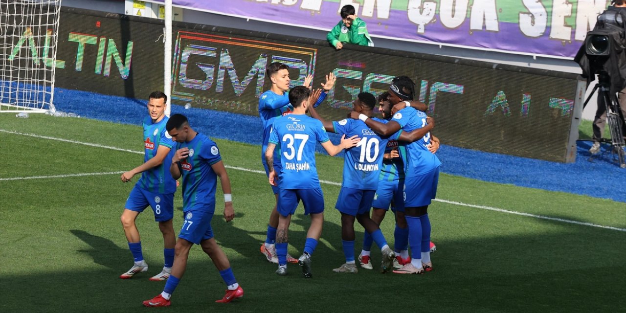 Çaykur Rizespor, Atakaş Hatayspor'u Mağlup Etti