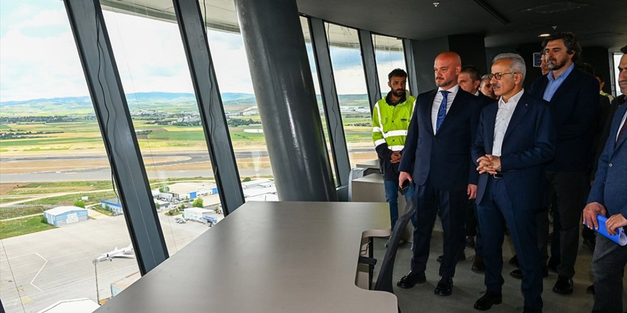 Bakan Uraloğlu: Esenboğa Havalimanı'nın Yıllık Yolcu Kapasitesini 30 Milyona Çıkaracağız
