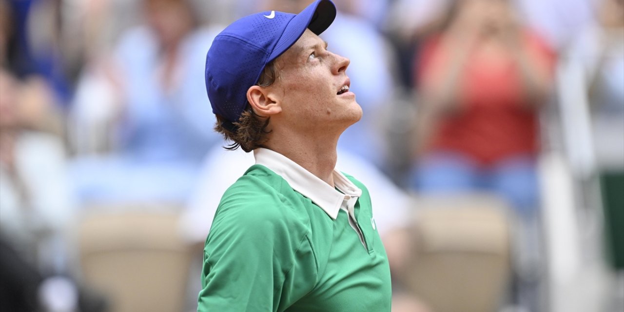 Fransa Açık'ta Sinner, Zorlanmadan Dördüncü Tura Yükseldi