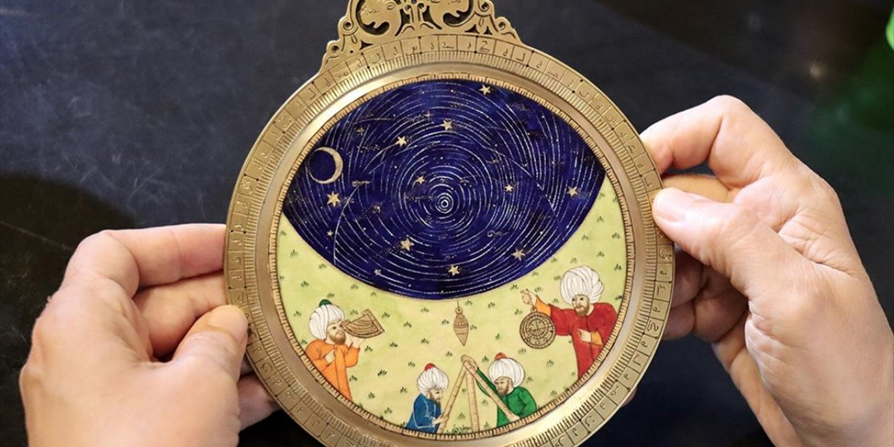 Minyatür Sanatı Gökyüzünün Atlası Usturlap İle Buluştu