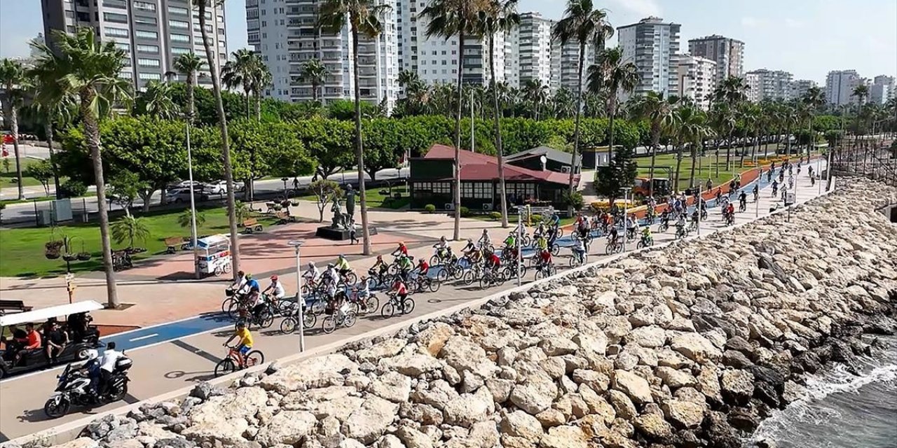 Türkiye'de Bisiklet Yolu Ağı 2 Bin Kilometreye Ulaştı